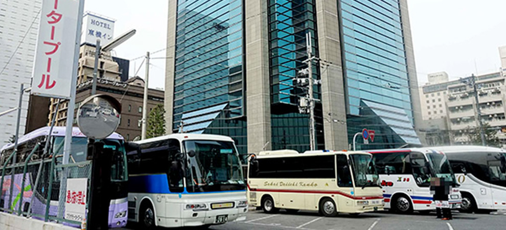 Access to Chayamachi Plaza motor pool